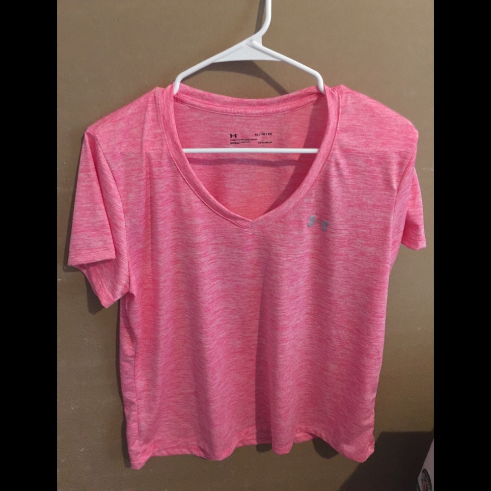 Under Armour pink short sleeve